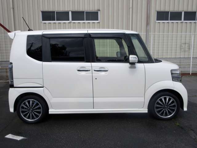 ホンダ Ｎ　ＢＯＸ ６６０ カスタムＧ ターボ Ｌパッケージ H27年 (関東) 99