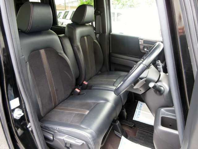 ホンダ Ｎ　ＢＯＸ カスタム ６６０ Ｇ Ｌ ターボ ホンダセンシング H30年 (関東) 99