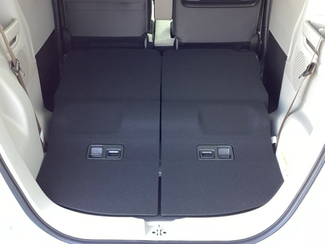 ホンダ Ｎ　ＢＯＸ ６６０ ファッションスタイル ２トーン R7年 (近畿) 99