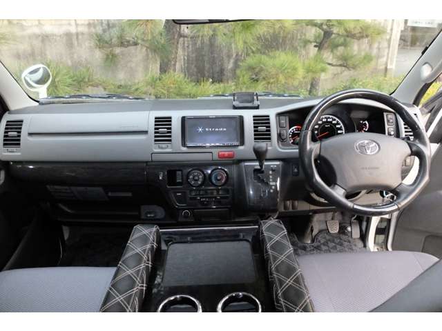 トヨタ レジアスエースバン ２．０ ＤＸ ロングボディ ＧＬパッケージ H22年 (近畿) 99