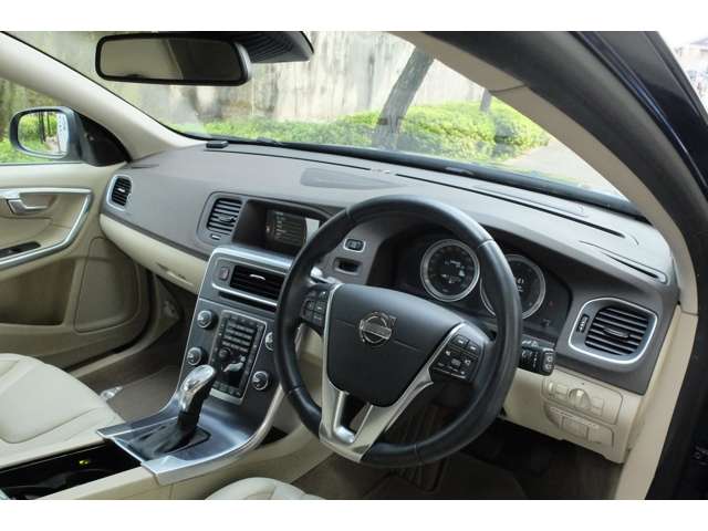 ボルボ Ｖ６０ オーシャンレースＥＤ H24年 (近畿) 99