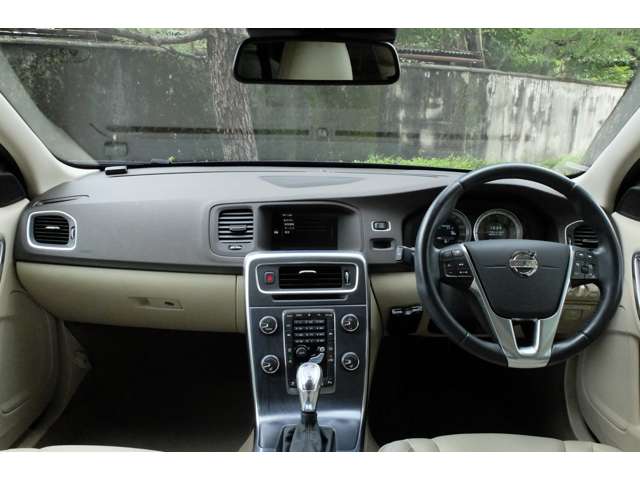 ボルボ Ｖ６０ オーシャンレースＥＤ H24年 (近畿) 99