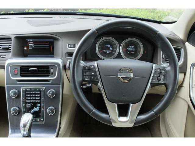 ボルボ Ｖ６０ オーシャンレースＥＤ H24年 (近畿) 99