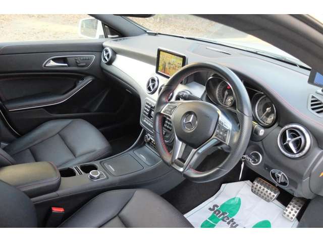メルセデスベンツ ＣＬＡクラス ＣＬＡ２５０ H26年 (近畿) 99