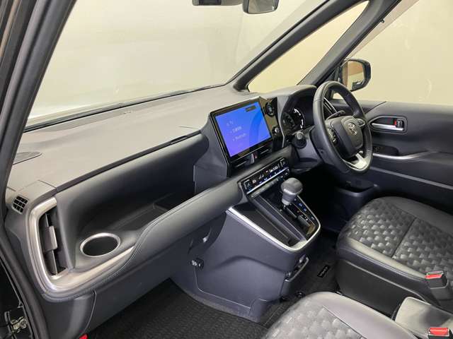 トヨタ ヴォクシー ２．０ Ｓ－Ｚ R6年 (甲信越・北陸) 99
