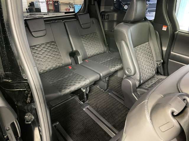 トヨタ ヴォクシー ２．０ Ｓ－Ｚ R6年 (甲信越・北陸) 99