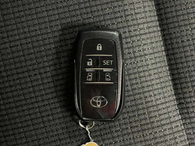 トヨタ シエンタ １．５ ファンベース Ｇ R3年 (甲信越・北陸) 99
