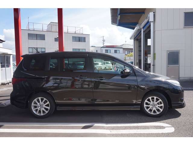 日産 ラフェスタ ２．０ Ｇ ４ＷＤ H25年 (東海) 99