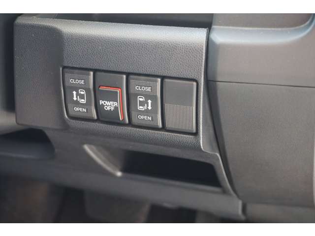 日産 ラフェスタ ２．０ Ｇ ４ＷＤ H25年 (東海) 99