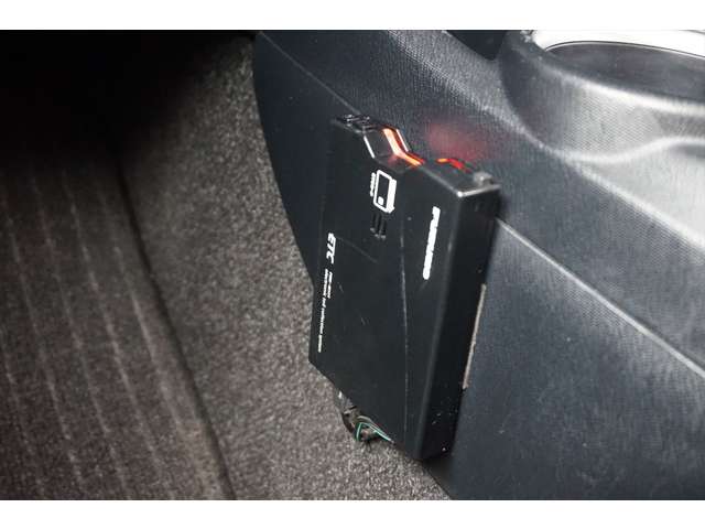 トヨタ アクア １．５ Ｇ R1年 (東海) 99