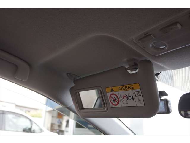 トヨタ アクア １．５ Ｇ R1年 (東海) 99