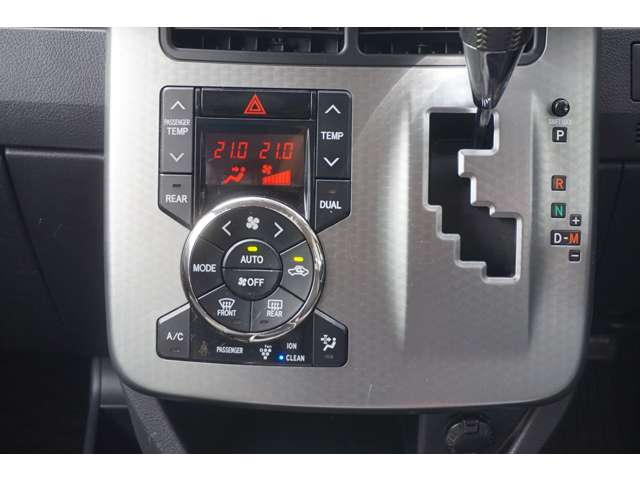 トヨタ ヴォクシー ２．０ ＺＳ 煌Ｚ H25年 (東海) 99