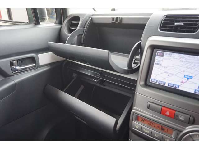 ダイハツ ムーヴ　コンテ ６６０ カスタム Ｘ H25年 (東海) 99