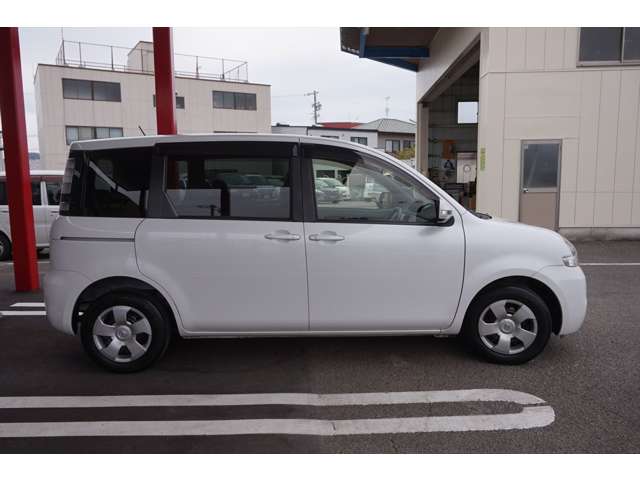 トヨタ シエンタ １．５ Ｘ Ｌパッケージ H26年 (東海) 99