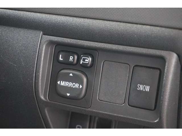 トヨタ シエンタ １．５ Ｘ Ｌパッケージ H26年 (東海) 99