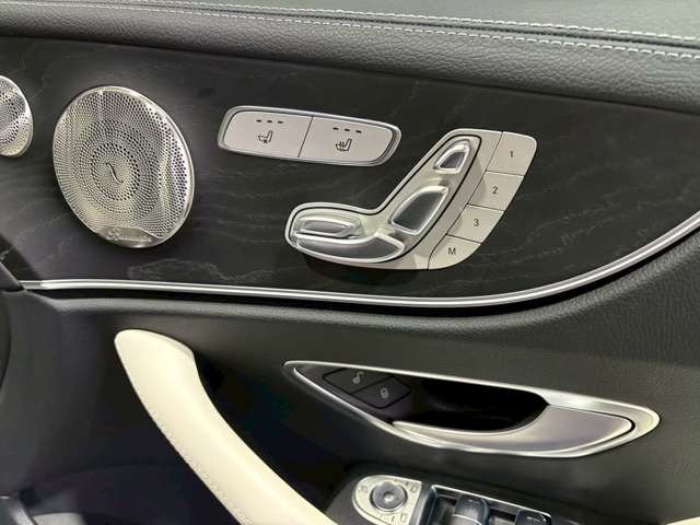 メルセデスベンツ Ｅクラス Ｅ４５０ ４マティック スポーツ （ＩＳＧ搭載モデル） ４ＷＤ R4年 (近畿) 99