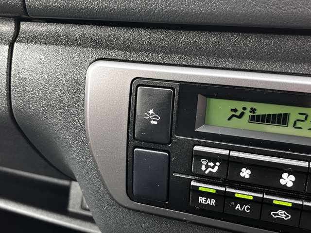 トヨタ ハイエースバン ２．８ スーパーＧＬ ダークプライムＩＩ ロングボディ ディーゼルターボ R4年 (関東) 99
