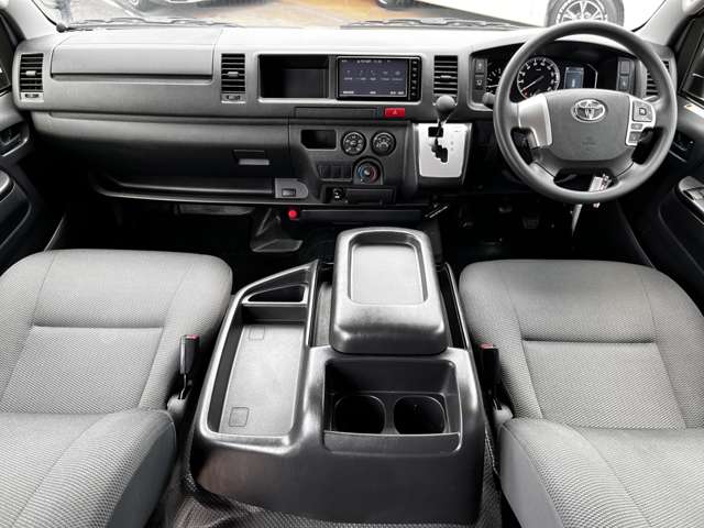 トヨタ ハイエースバン ２．８ ＤＸ ワイド スーパーロング ハイルーフ ＧＬパッケージ ディーゼルターボ R4年 (関東) 99