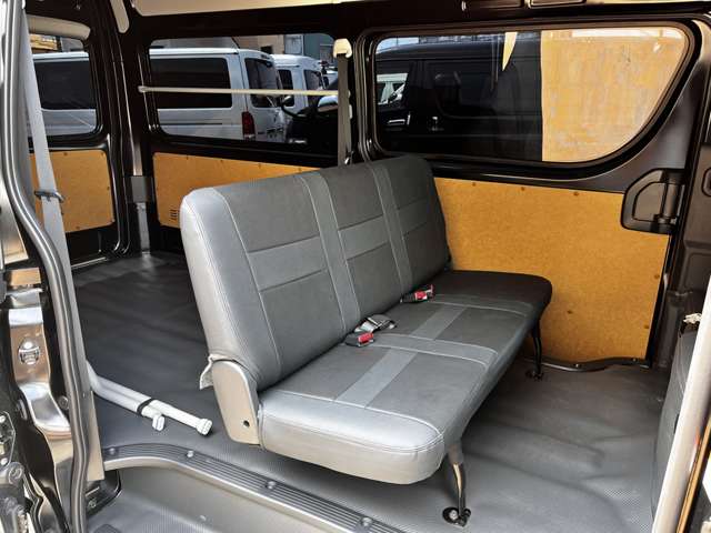 トヨタ ハイエースバン ２．８ ＤＸ ロング ハイルーフ ＧＬパッケージ ディーゼルターボ ４ＷＤ R5年 (関東) 99