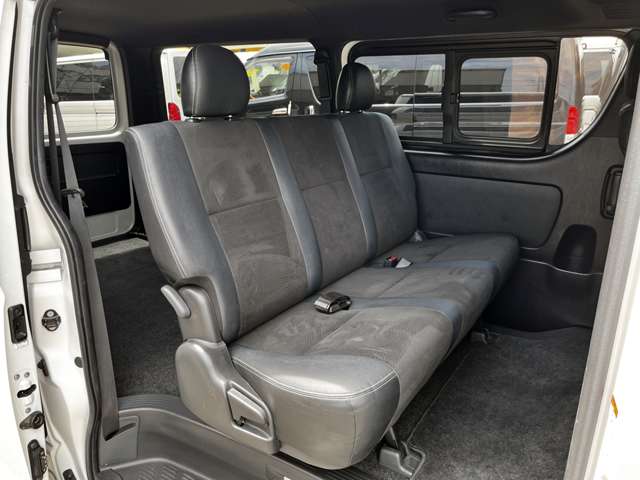 トヨタ ハイエースバン ２．８ スーパーＧＬ ダークプライムＩＩ ロングボディ ディーゼルターボ R2年 (関東) 99