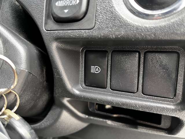 トヨタ ハイエースバン ２．８ スーパーＧＬ ダークプライムＩＩ ロングボディ ディーゼルターボ R2年 (関東) 99