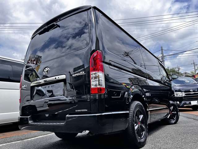 トヨタ ハイエースバン ２．８ スーパーＧＬ ダークプライムＩＩ ロングボディ ディーゼルターボ ４ＷＤ R1年 (関東) 99