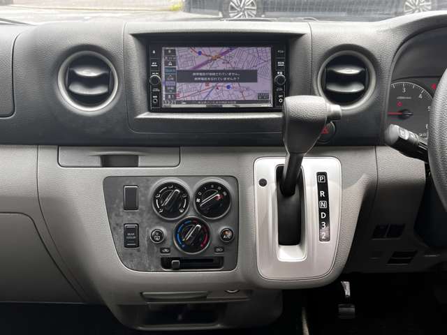 日産 ＮＶ３５０キャラバン ２．５ ＤＸ ロングボディ 平床 ディーゼルターボ R3年 (関東) 99