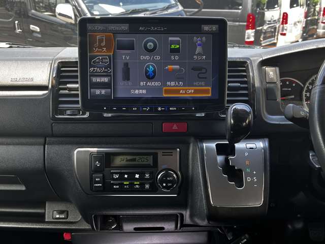 トヨタ レジアスエースバン ２．８ スーパーＧＬ ダークプライムＩＩ ロングボディ ディーゼルターボ ４ＷＤ R1年 (関東) 99