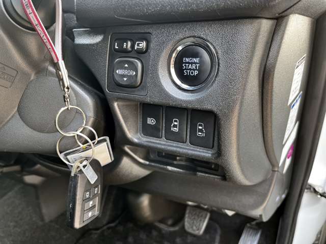 トヨタ レジアスエースバン ２．８ スーパーＧＬ ダークプライムＩＩ ロングボディ ディーゼルターボ ４ＷＤ R1年 (関東) 99