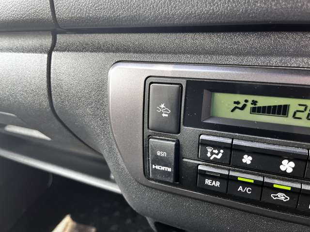 トヨタ レジアスエースバン ２．８ スーパーＧＬ ダークプライムＩＩ ロングボディ ディーゼルターボ ４ＷＤ R1年 (関東) 99