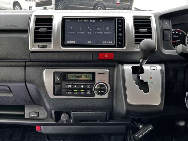 トヨタ レジアスエースバン ２．０ スーパーＧＬ ロングボディ R1年 (関東) 99
