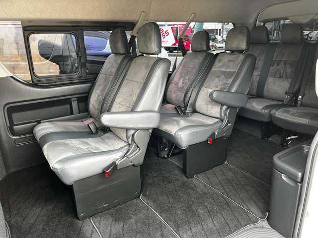 トヨタ ハイエースワゴン ２．７ ＧＬ ロング ミドルルーフ R2年 (関東) 99
