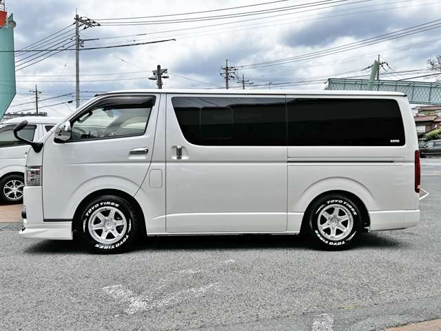 トヨタ ハイエースバン ２．０ スーパーＧＬ ダークプライム ロングボディ H28年 (関東) 99