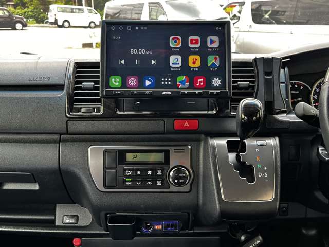 トヨタ ハイエースバン ２．０ スーパーＧＬ ダークプライム ロングボディ H28年 (関東) 99