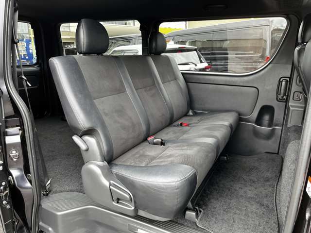 トヨタ ハイエースバン ２．０ スーパーＧＬ ダークプライムＩＩ ロングボディ R4年 (関東) 99