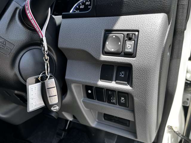 日産 ＮＶ３５０キャラバン　ワゴン ２．５ ＧＸ ロングボディ 低床 R2年 (関東) 99
