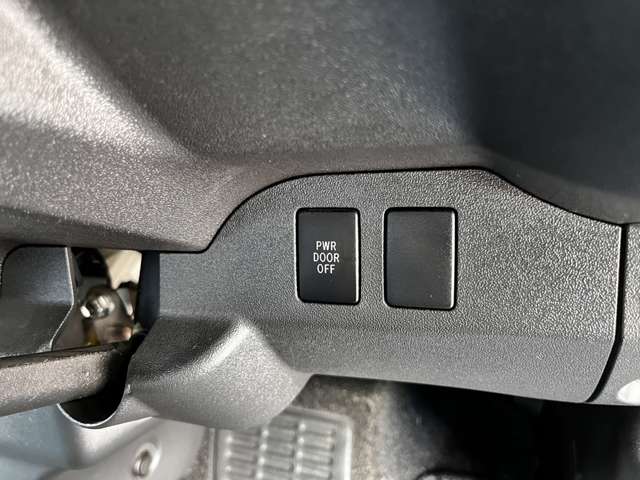 トヨタ ハイエースワゴン ２．７ ＧＬ ロング ミドルルーフ H29年 (関東) 99