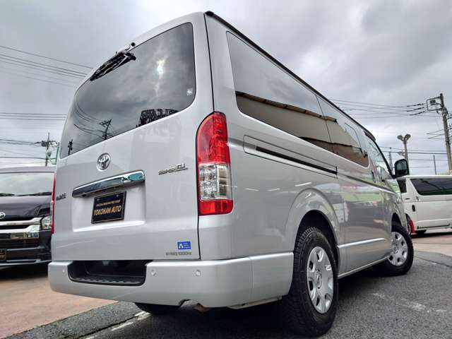 トヨタ ハイエースバン ２．０ スーパーＧＬ ロング R4年 (関東) 99