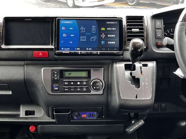 トヨタ ハイエースバン ２．７ スーパーＧＬ ダークプライムＩＩ ワイド ミドルルーフ ロングボディ ４ＷＤ R3年 (関東) 99