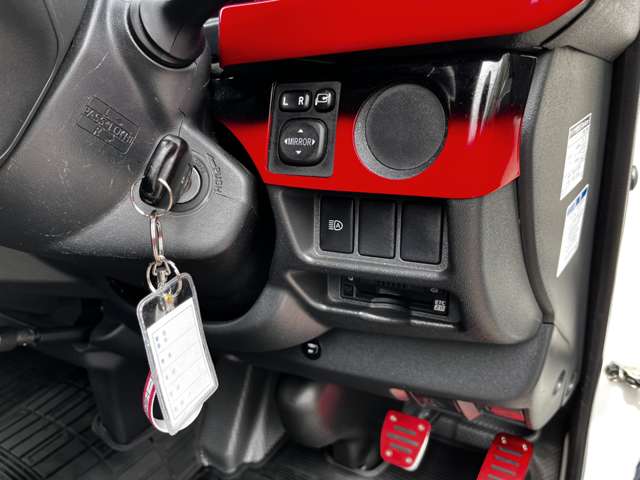 トヨタ ハイエースバン ２．８ ＤＸ ロング ＧＬパッケージ ディーゼルターボ ４ＷＤ H30年 (関東) 99