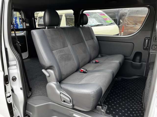 トヨタ ハイエースバン ２．８ スーパーＧＬ ダークプライムＩＩ ロングボディ ディーゼルターボ ４ＷＤ R8年 (関東) 99