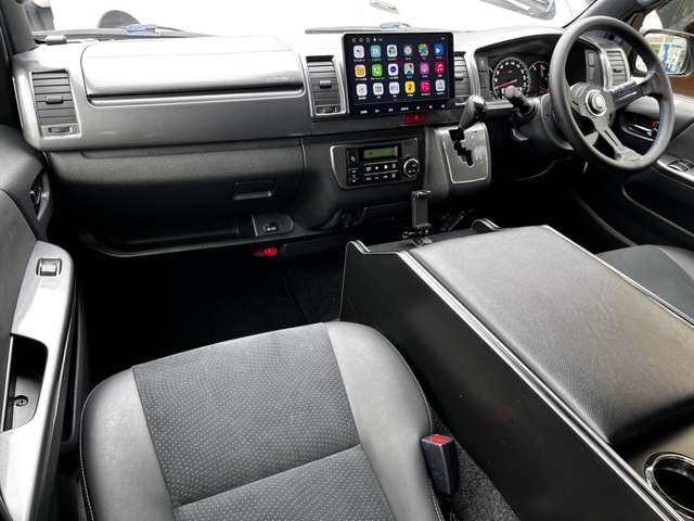 トヨタ ハイエースバン ２．８ スーパーＧＬ ダークプライムＩＩ ロングボディ ディーゼルターボ R2年 (関東) 99