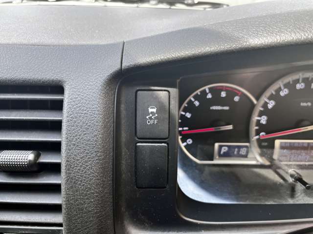 トヨタ ハイエースバン ２．８ ＤＸ ロング ディーゼルターボ ４ＷＤ R2年 (関東) 99