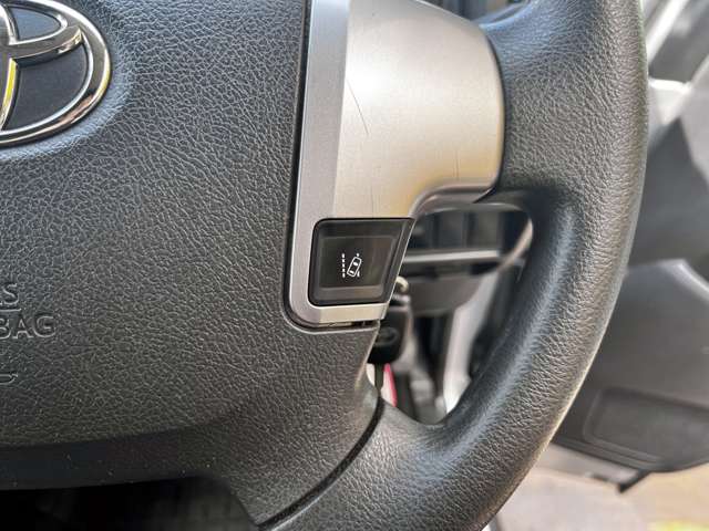 トヨタ ハイエースバン ２．８ ＤＸ ロング ディーゼルターボ ４ＷＤ R2年 (関東) 99