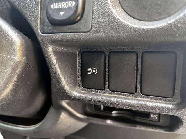 トヨタ ハイエースバン ２．８ ＤＸ ロング ディーゼルターボ ４ＷＤ R2年 (関東) 99