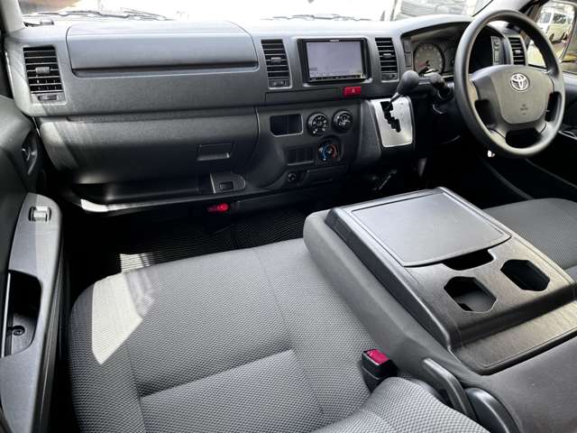 トヨタ ハイエースバン ２．０ ＤＸ ロング ジャストロー ハイルーフ H27年 (関東) 99