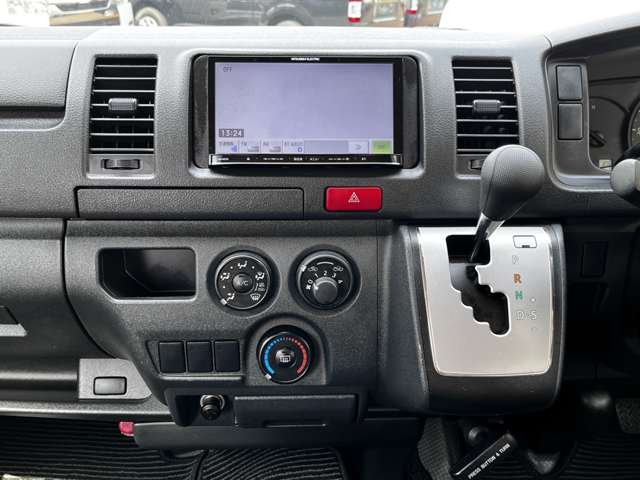 トヨタ ハイエースバン ２．０ ＤＸ ロング ジャストロー ハイルーフ H27年 (関東) 99