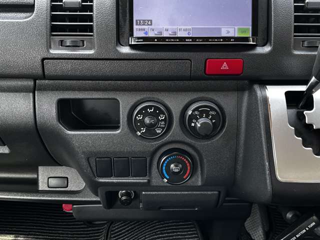 トヨタ ハイエースバン ２．０ ＤＸ ロング ジャストロー ハイルーフ H27年 (関東) 99