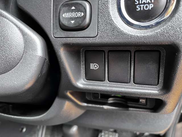 トヨタ ハイエースバン ２．８ スーパーＧＬ ダークプライムＩＩ ロングボディ ディーゼルターボ ４ＷＤ R3年 (関東) 99