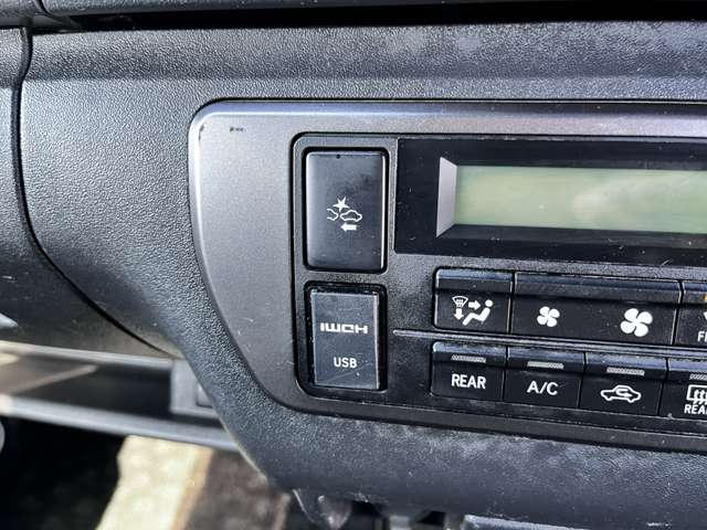 トヨタ ハイエースバン ２．８ スーパーＧＬ ダークプライム ロングボディ ディーゼルターボ ４ＷＤ R1年 (関東) 99